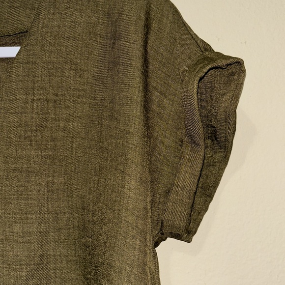 NEW. Monteri Blouse - Picture 3 of 5